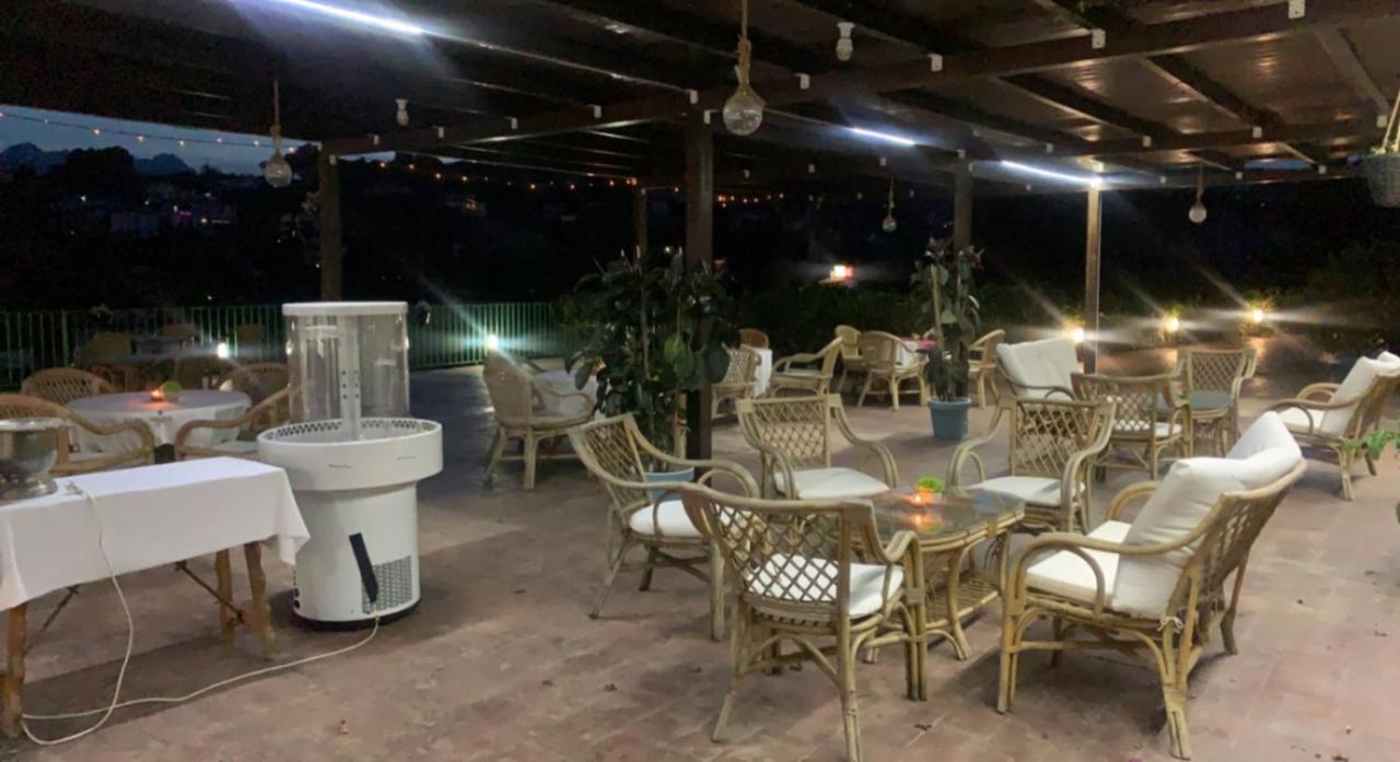 בניסה Hotel Restaurant Baladrar מראה חיצוני תמונה