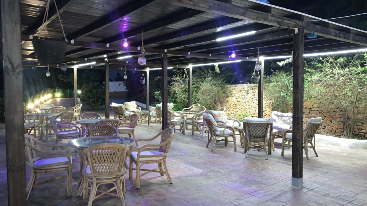 בניסה Hotel Restaurant Baladrar מראה חיצוני תמונה